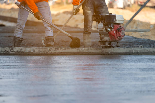 Best Commercial Concrete Services in Fox Point, WI